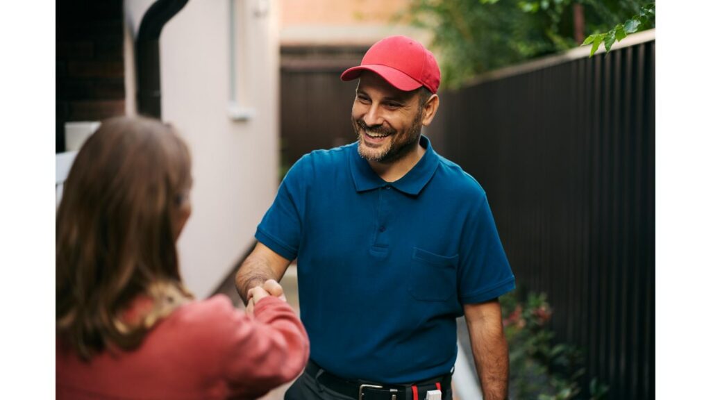 AZ Fast Bath team member greeting homeowner during a bathroom remodel consultation in Arizona
